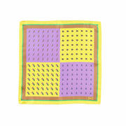 Fazzoletto da Taschino Giallo e Viola in Seta con Fantasia Multicolor aperto