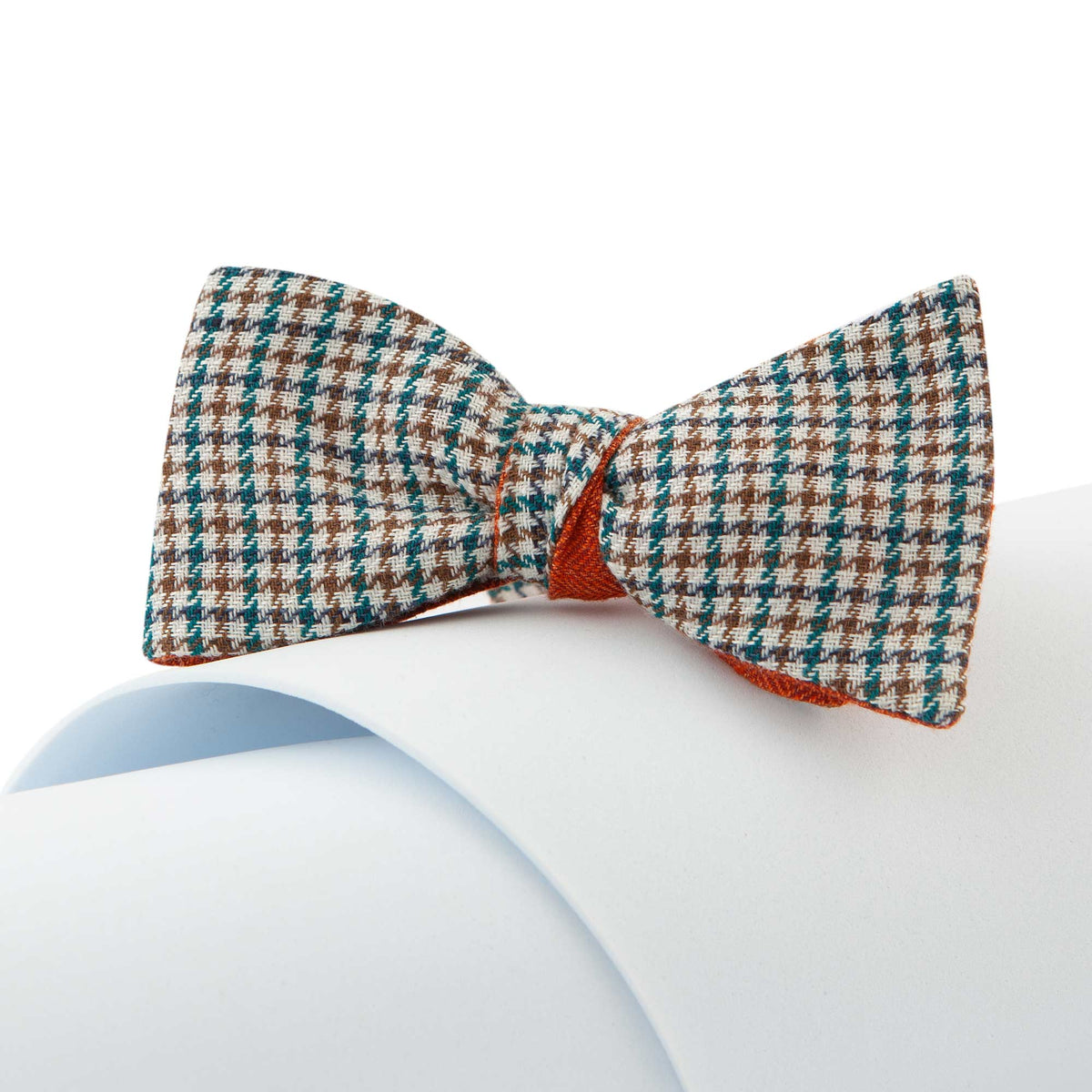 Papillon Da Annodare Double Face Arancione in Lana con Design Geometrico Verde e Marrone