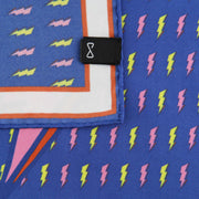 Pochette In Seta Blu Con Design Fulmine