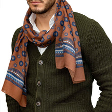 Load image into Gallery viewer, Camel Wool Scarf in Floreal Pattern
