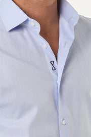 Camicia azzurra in 100% cotone