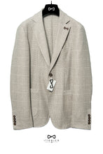 Load image into Gallery viewer, Single-Breasted Jacket Beige in Mixed Wool with Checked Pattern
