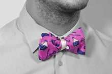 Load image into Gallery viewer, Pure Silk White Double Face Self Tied Bow Tie Pink &amp; Blue Illogico Pattern

